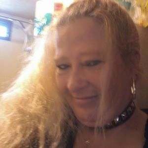 Meet your Posher, Sharon